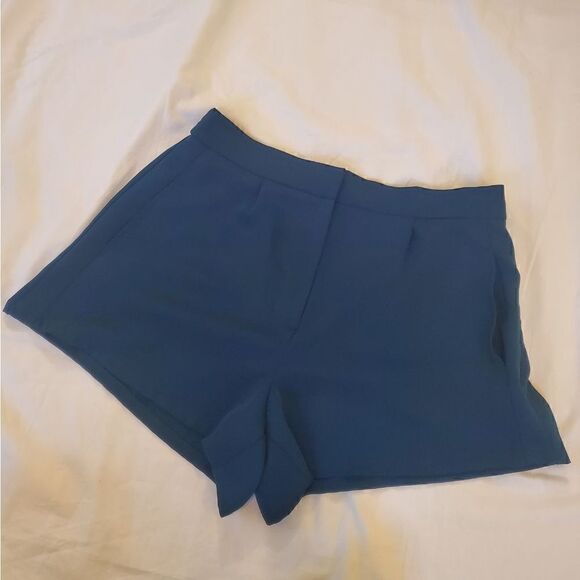 Forever 21 Turquoise Dressy Shorts L - Picture 2 of 9